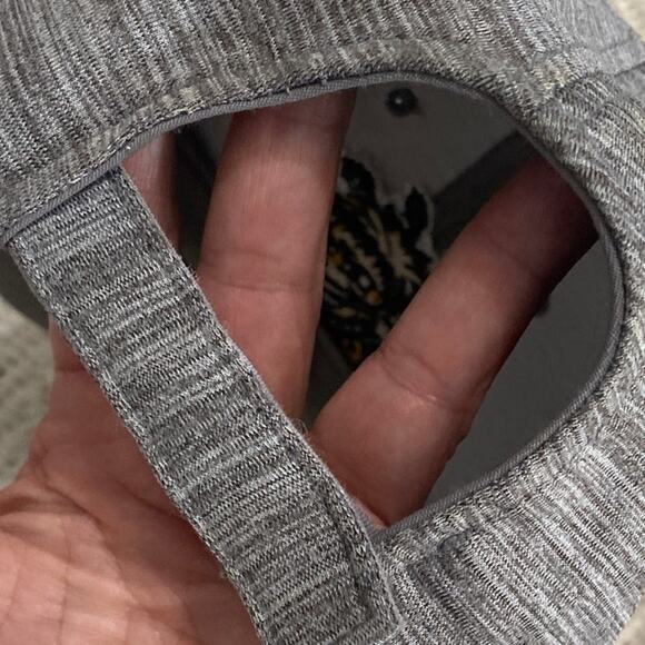 WSU Wichita State NCAA Shockers Cap Hat Adjustable Gray OS - Picture 7 of 7